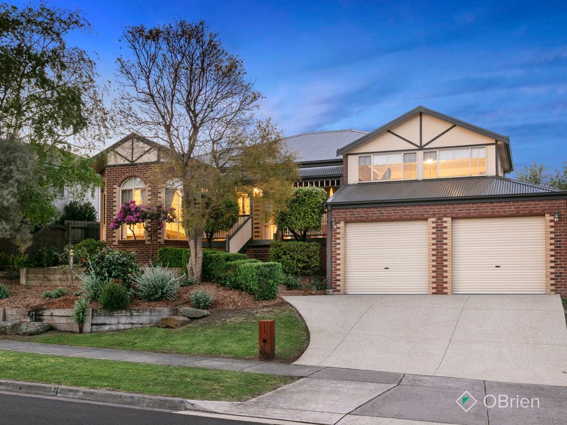 36 Edrington Park Drive, Berwick, VIC 3806
