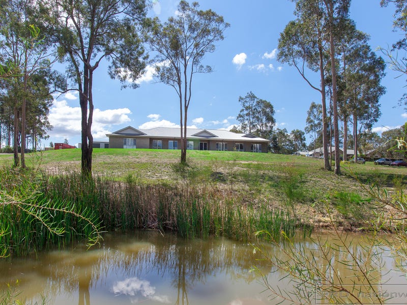 17 Sutton Grove, Branxton, NSW 2335
