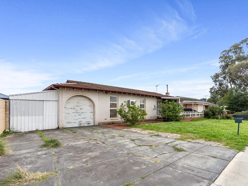 299 Spencer Road, Thornlie, WA 6108 Property Details