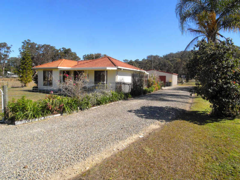 4 Glen Haven Drive, Kew, NSW 2439