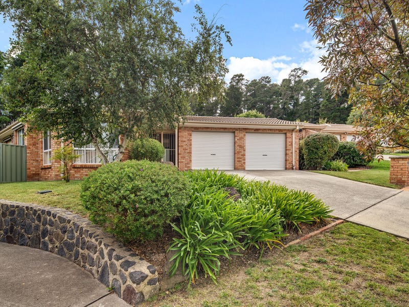 3 Coburn Place, Isaacs, ACT 2607 Property Details