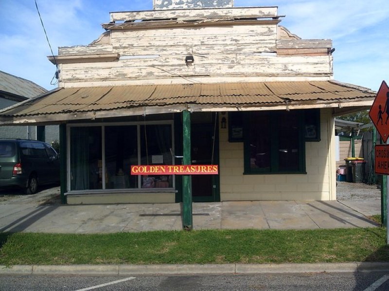 16 Victoria Street, Pyramid Hill, VIC 3575