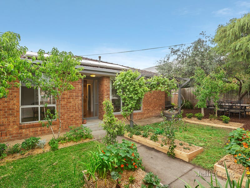 1/15 Ballantyne Street, Thornbury, Vic 3071 Property Details