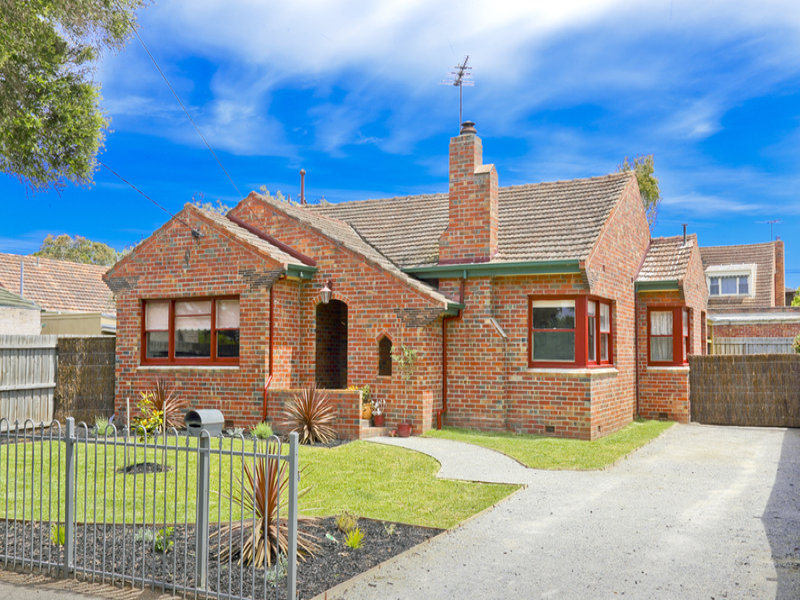 10 Garlick Avenue, Newtown, Vic 3220 Property Details