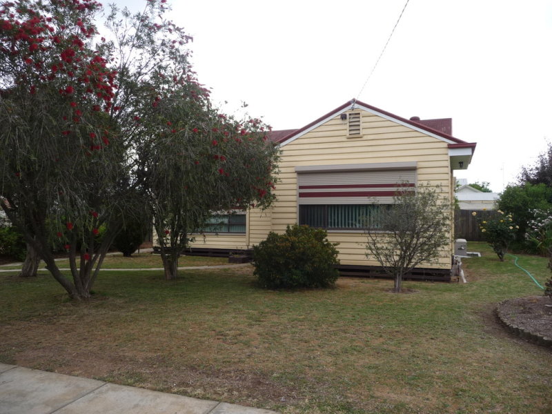 28 EYRE STREET, Echuca, Vic 3564 Property Details