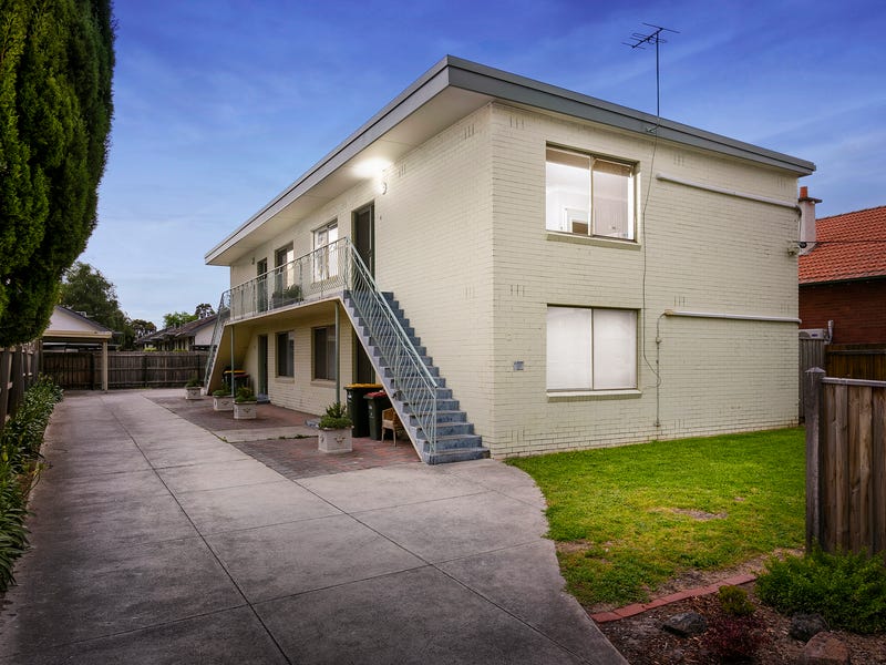 4/24 MacKay Street, Essendon, Vic 3040 Property Details