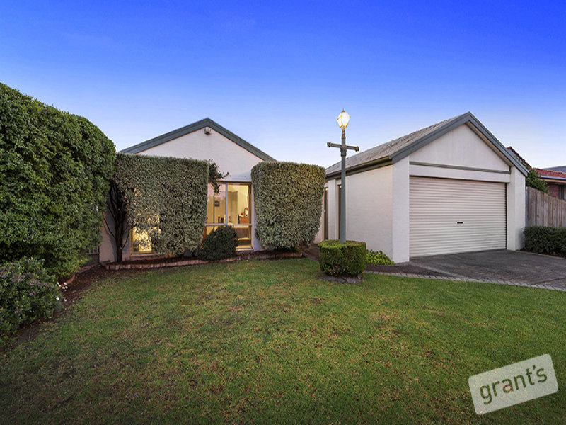 33 County Drive, Berwick, Vic 3806 Property Details