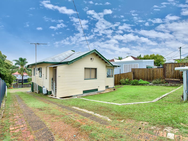 333 ster Road, Stafford Heights, Qld 4053