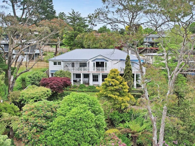 100 Narrow Neck Road, Katoomba, NSW 2780 Property Details