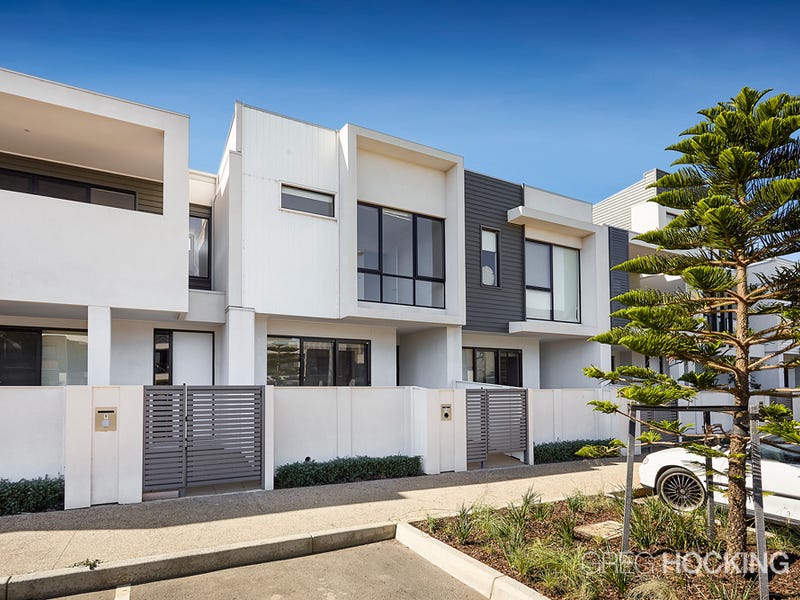 11 Quay Boulevard, Werribee South, VIC 3030