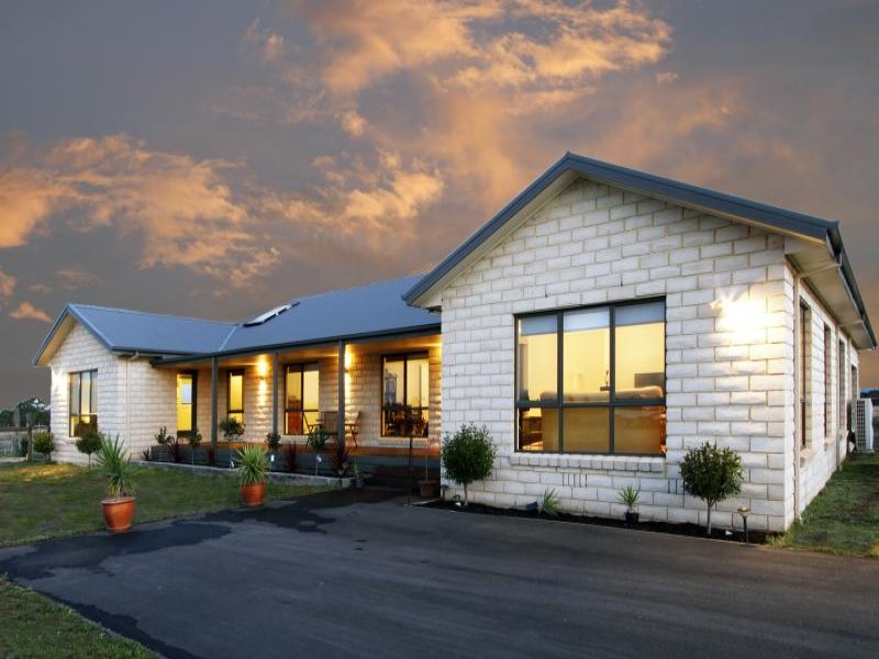 108 The Ridge, Wurruk, Vic 3850 Property Details