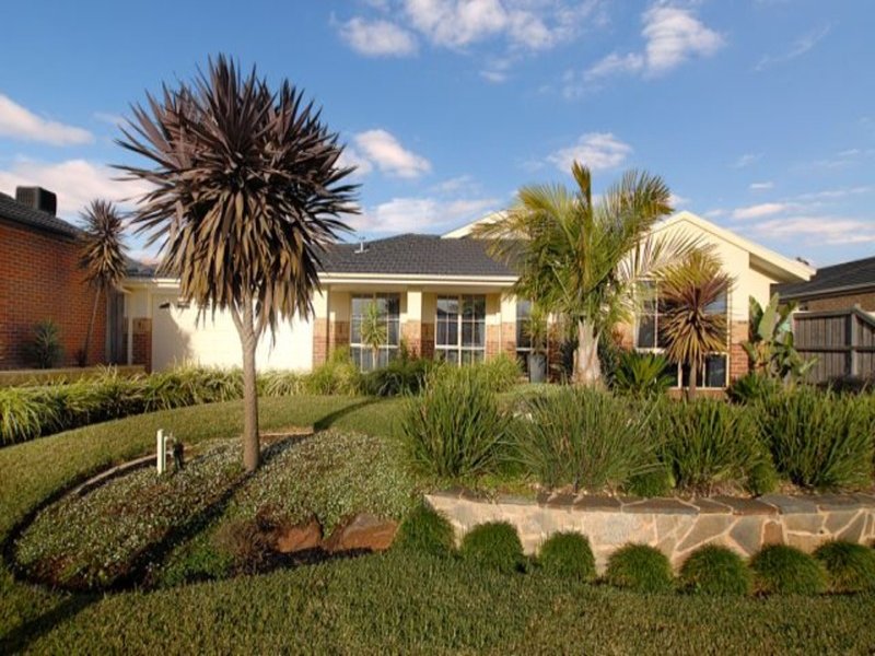 8 Cashmere Crescent, Berwick, Vic 3806 Property Details