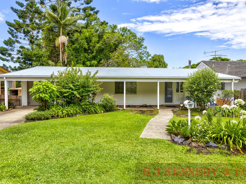 205 Wallace Street, Macksville, NSW 2447