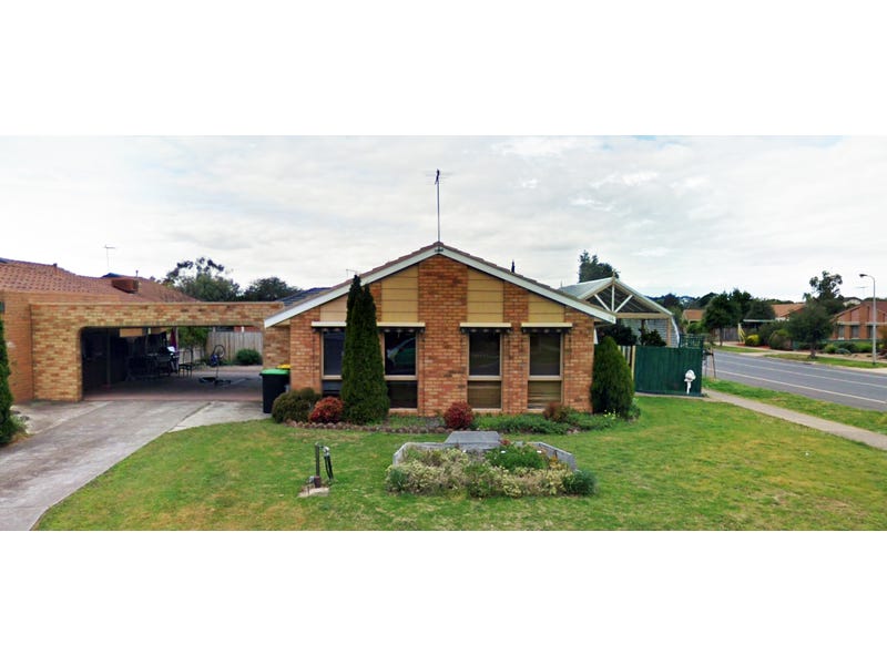 16 Paterson Court, Brookfield, VIC 3338