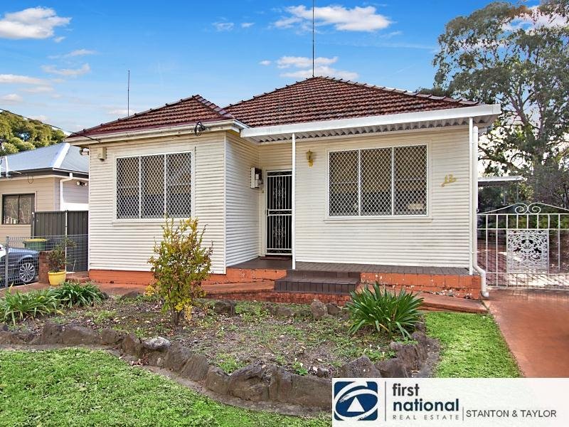 13 Brown Street, Penrith, NSW 2750 Property Details