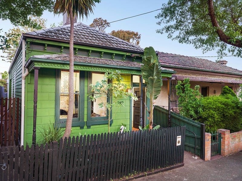 282 Pin Oak Crescent, Flemington, Vic 3031 Property Details