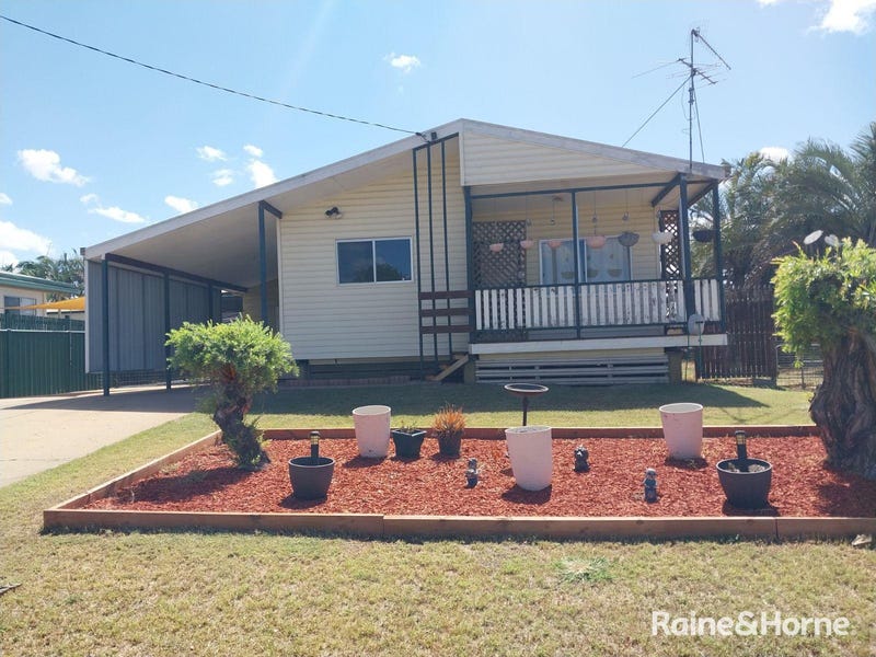 17 Cuthbert Street, Moranbah, QLD 4744