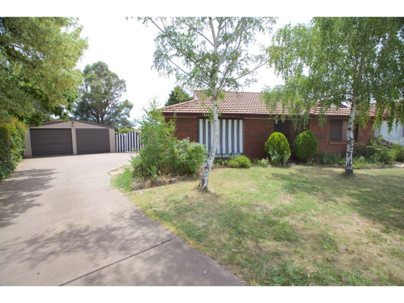 6 Lett Place, Bathurst, NSW 2795 Property Details