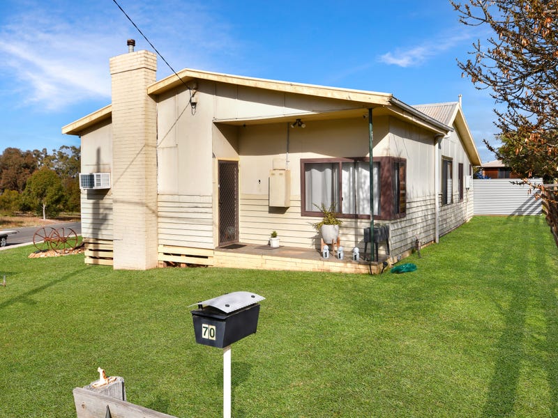 70 Fisher St, Stawell, Vic 3380 House for Sale
