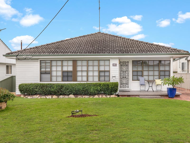 9 Campbell Street, Warners Bay, NSW 2282