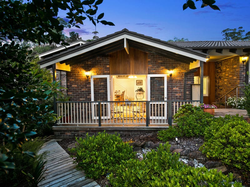17 Palm Street, St Ives, NSW 2075