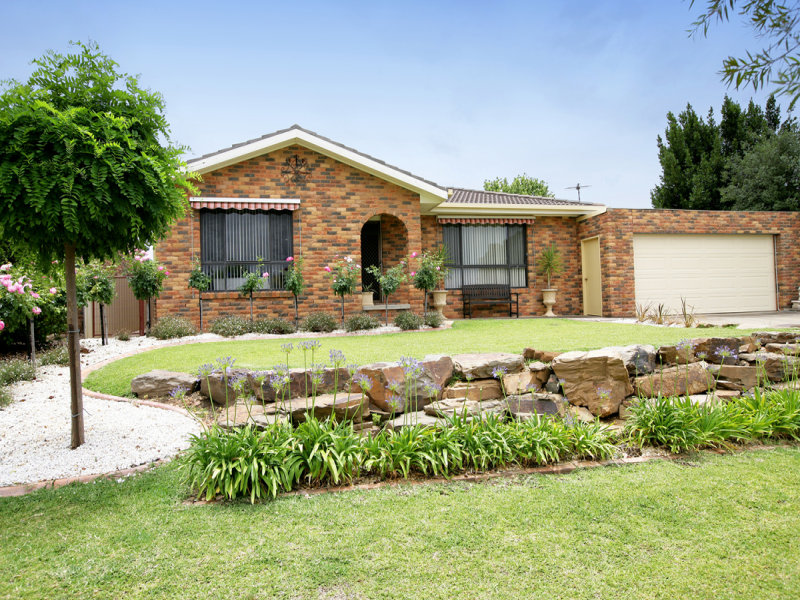 19 Gunn Drive, Estella, NSW 2650 Property Details