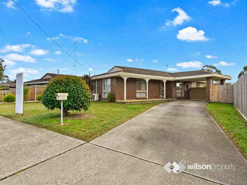 10 Rangeview Drive, Traralgon, Vic 3844 Property Details