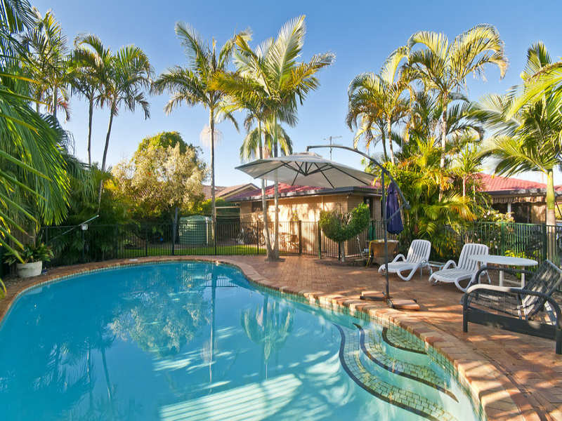 30 Diplacus Drive, Palm Beach, QLD 4221