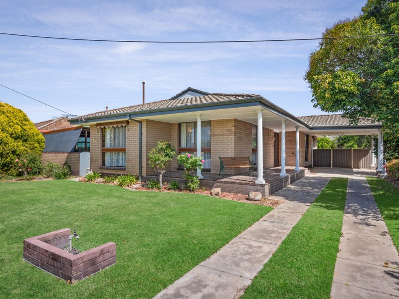 495 Kemp Street, Lavington, NSW 2641