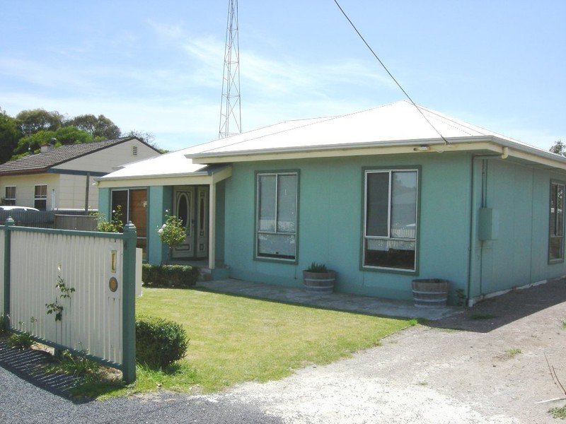 4 Strickland Street, Kingston Se, SA 5275