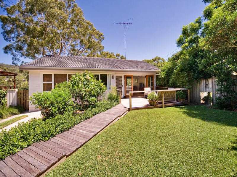 25 Ara Crescent, Narraweena, NSW 2099 Property Details