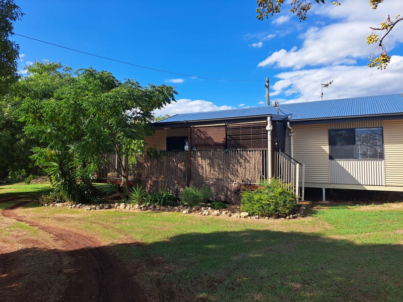 2026 Drake Street, Proston, QLD 4613