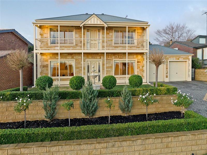 190 Perry Barr Road, Hallett Cove, SA 5158