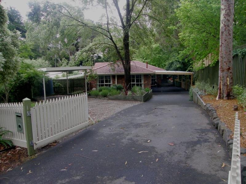 13 Doreen Court, Montrose, VIC 3765