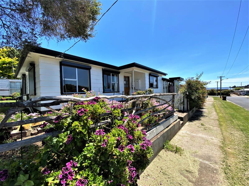 92 George Street Devonport Tas 7310 Realestate Com Au