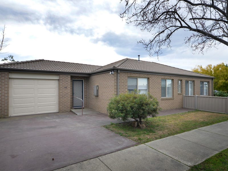 128 Wallace Street, Bairnsdale, Vic 3875 Property Details