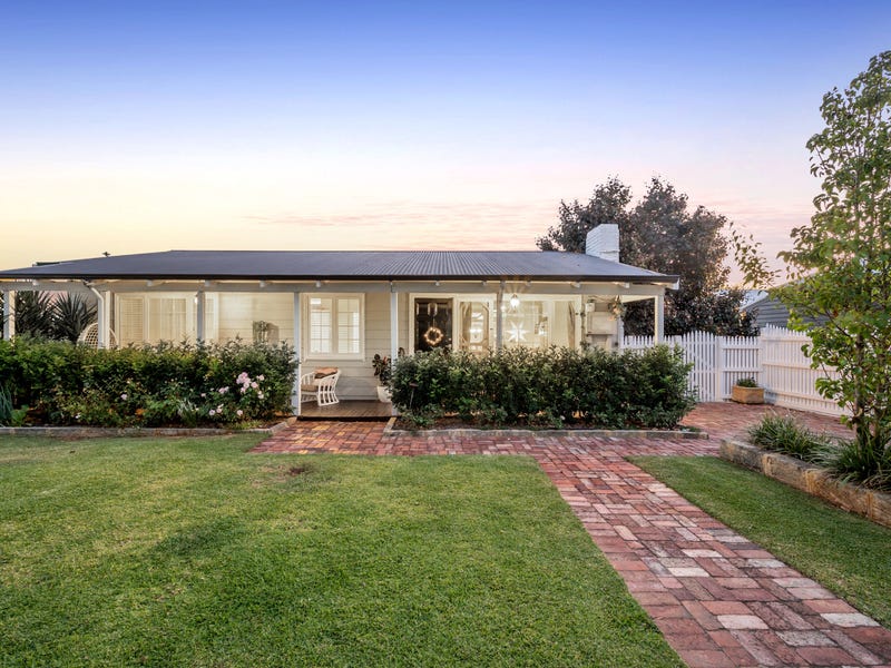 112 Aurelian Street, Palmyra, WA 6157 Property Details