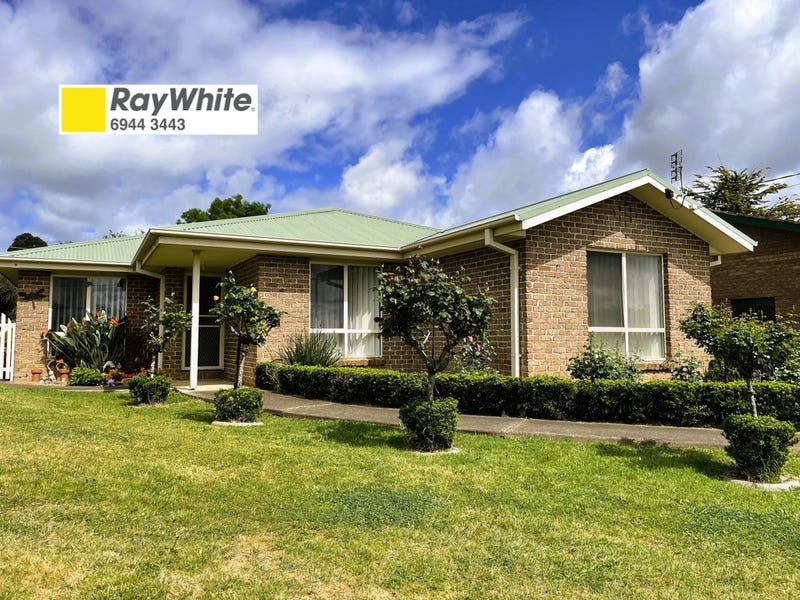 13 Carrigg Place, Gundagai, NSW 2722 Property Details