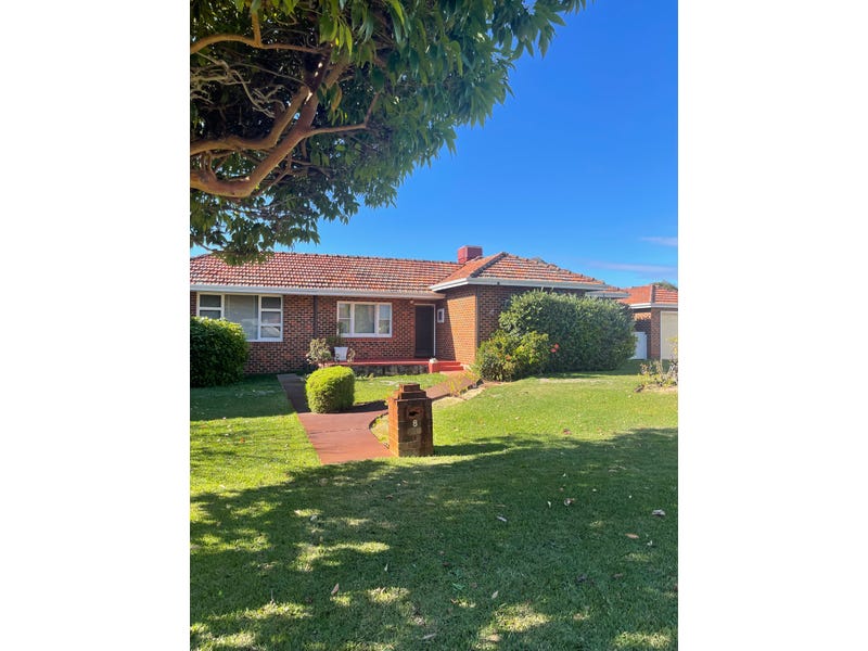 8 Cowan Street, Alfred Cove, WA 6154