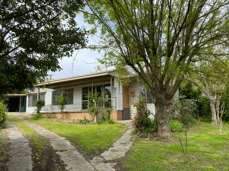 171 Wheeler st, Corryong, Vic 3707 Property Details