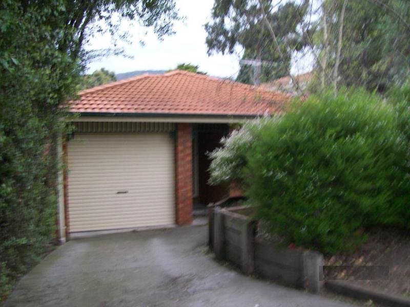 3/5 Blackwood Park Road, Ferntree Gully, VIC 3156