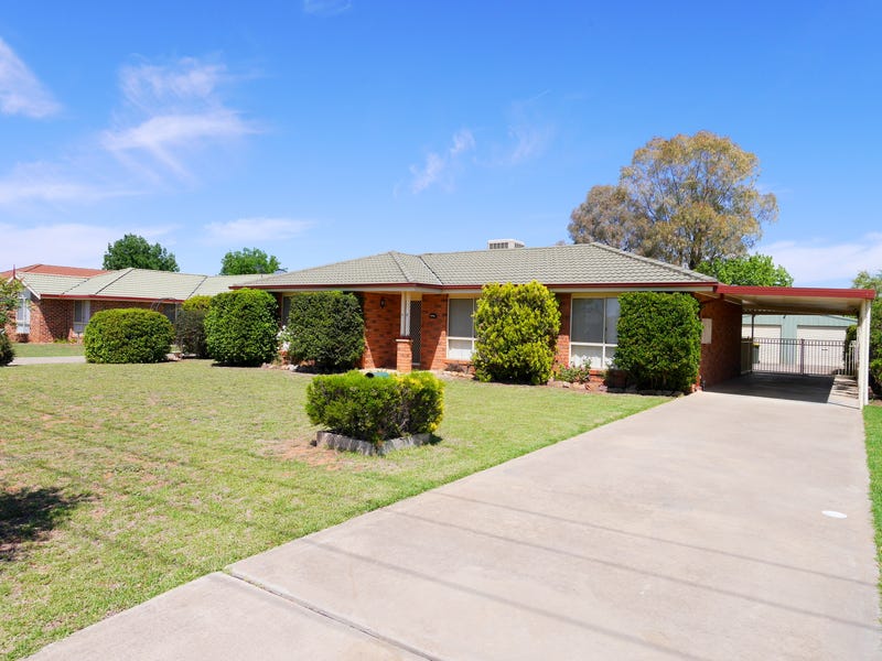 13 Hartley Street, Cowra, NSW 2794