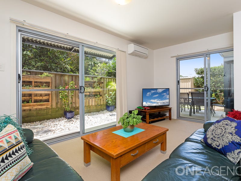 6/1317 Caroline Street, Woody Point, QLD 4019