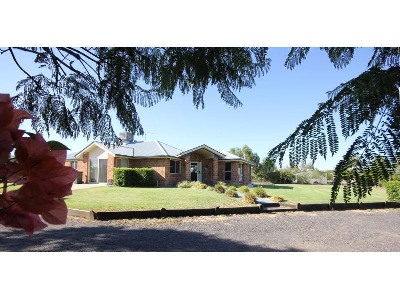 17A Corcoran Drive, Goondiwindi, QLD 4390