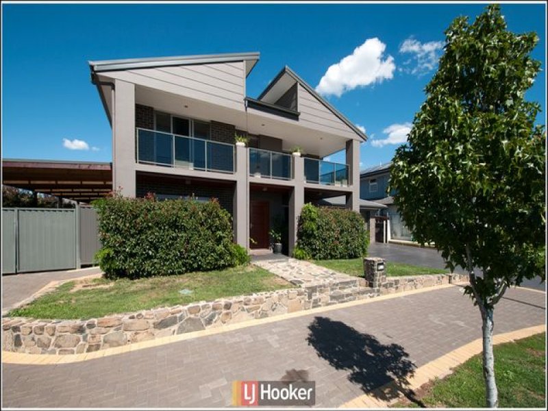 18 Ballantyne Crescent, Franklin, ACT 2913 Property Details