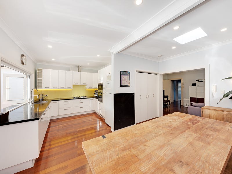 35 Tambourine Bay Road, Lane Cove, NSW 2066