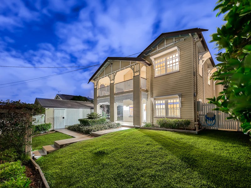 8 Daisy Street, Grange, QLD 4051