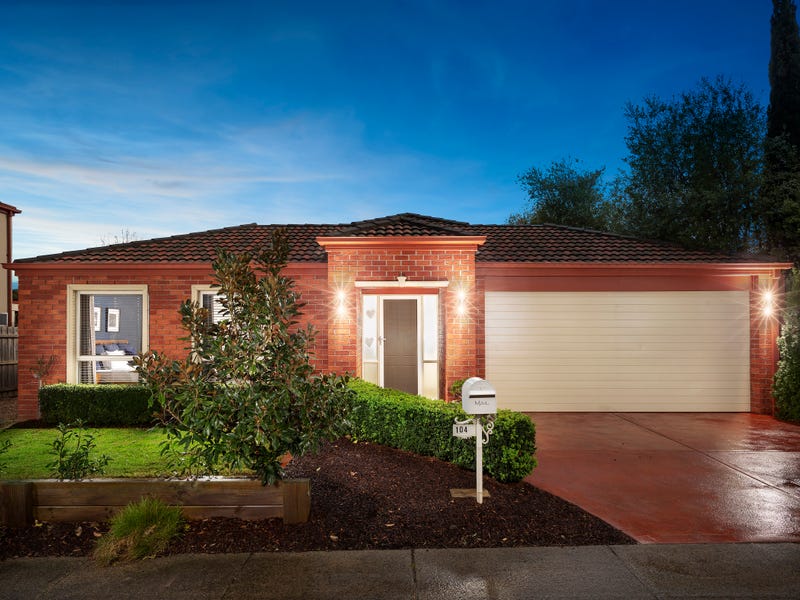 104 Blackwood Park Road, Ferntree Gully, VIC 3156