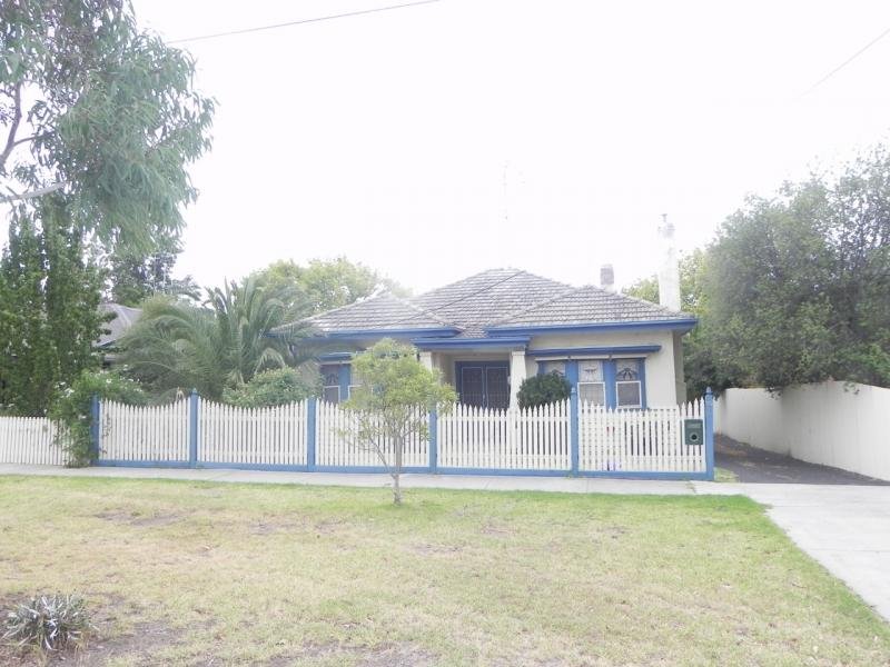 45 Reginald Street, Quarry Hill, VIC 3550