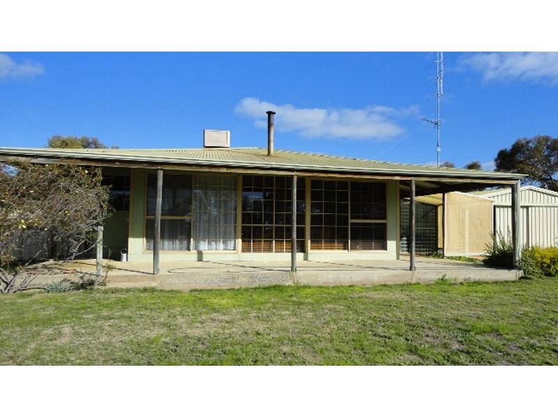 2 Nicholas Street, Beverley, WA 6304 Property Details